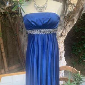 Strapless Glamorous Blue Party Dress!